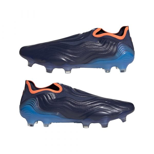 נעלי אדידס כדורגל ללא שרוך כחול כהה תכלת וכתום