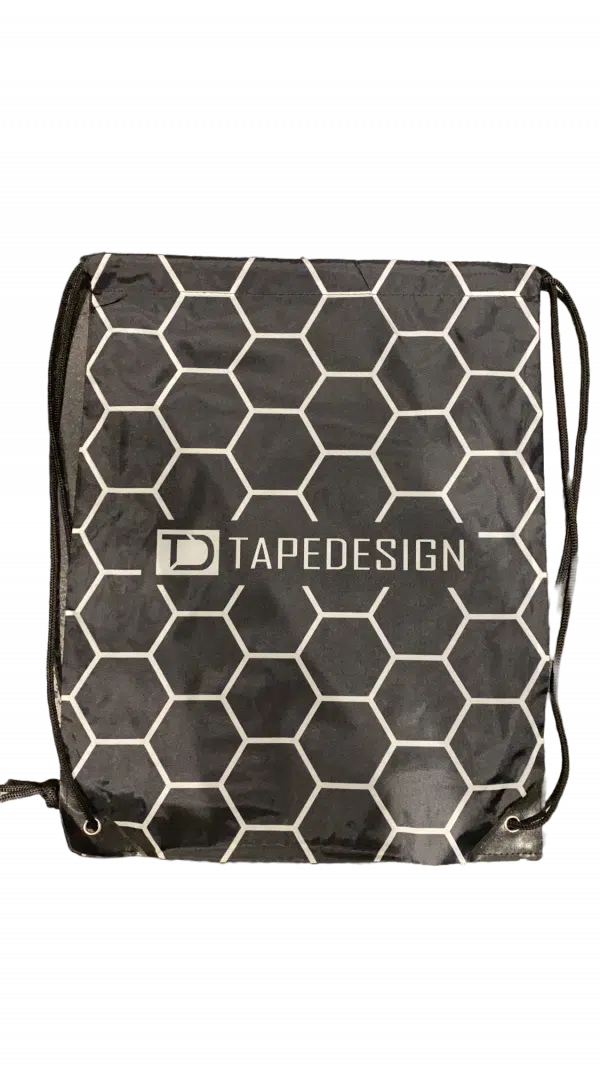 תיק שק לחדר כושר מבית TAPEDESIGN שחור רשת כוורת דבורים בלבן