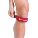 Jumpers Knee Strap - מגן ברך של Mueller אדום על הרגל