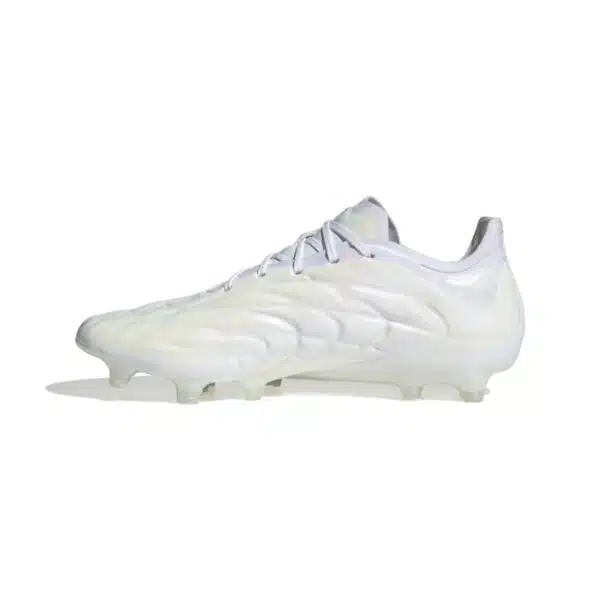 נעלי כדורגל אדידס Copa Pure.1 FG לבן קרם חלק