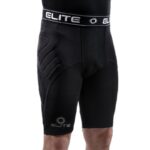 Elite Bads* Compression Shorts 3MM על שוער תמונה מהמותן עד הברכיים מלפנים גוף מופנה ימינה