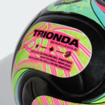 ⁦כדור כדורגל חופים מונדיאל 2026 - FIFA World Cup 26 Trionda League Beach Ball⁩ – תמונה ⁦4⁩