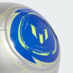 ⁦כדור כדורגל מסי אדידס אפור - ADIDAS Messi Club Ball Grey⁩ – תמונה ⁦4⁩