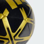 ⁦כדור כדורגל אדידס שחור זהב - Adidas Starlancer Club Ball Black Gold⁩ – תמונה ⁦3⁩